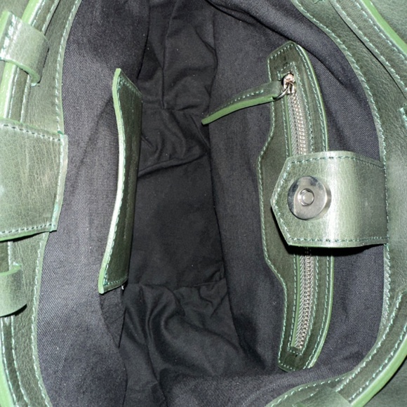 Green Crossbody Bag with Pink Strap - Picture 6 of 8